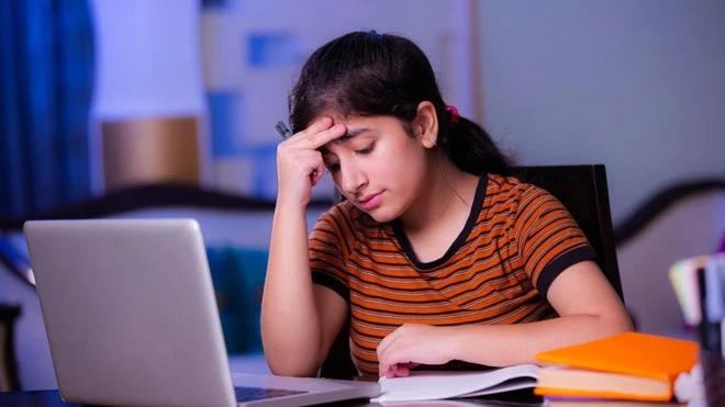 Đại học từ xa và những vấn đề thường gặp phải – Giải pháp hiệu quả, khác biệt để thành công